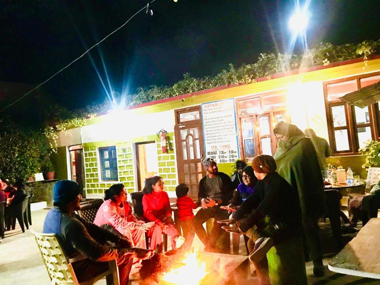 Maa Anand Mayee Guest House Panuānaula Dış mekan fotoğraf